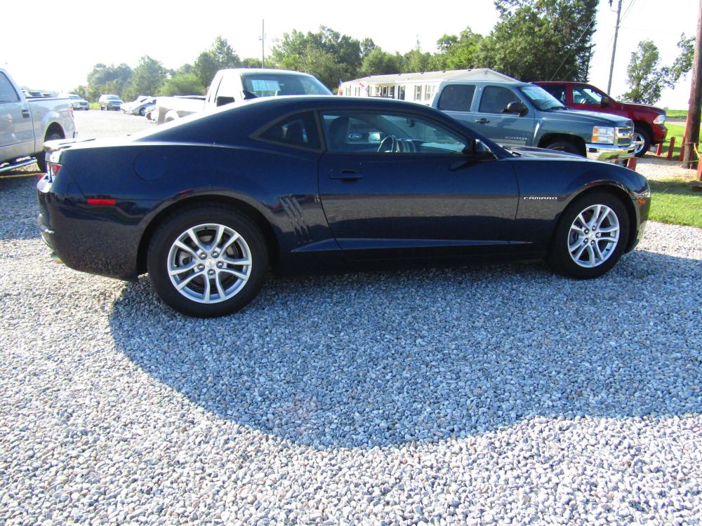 2012 Blue /Gray Chevrolet Camaro (2G1FC1E36C9) with an 6 Cyl engine, Automatic transmission, located at 15016 S Hwy 231, Midland City, AL, 36350, (334) 983-3001, 31.306210, -85.495277 - Photo #6