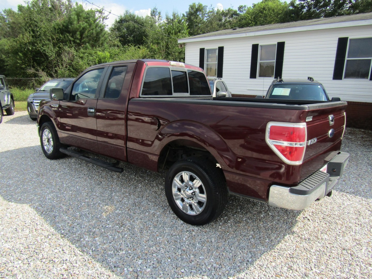 2010 Cooper /Tan Ford F-150 (1FTEX1C81AF) with an 8 Cyl engine, Automatic transmission, located at 15016 S Hwy 231, Midland City, AL, 36350, (334) 983-3001, 31.306210, -85.495277- Photo#5