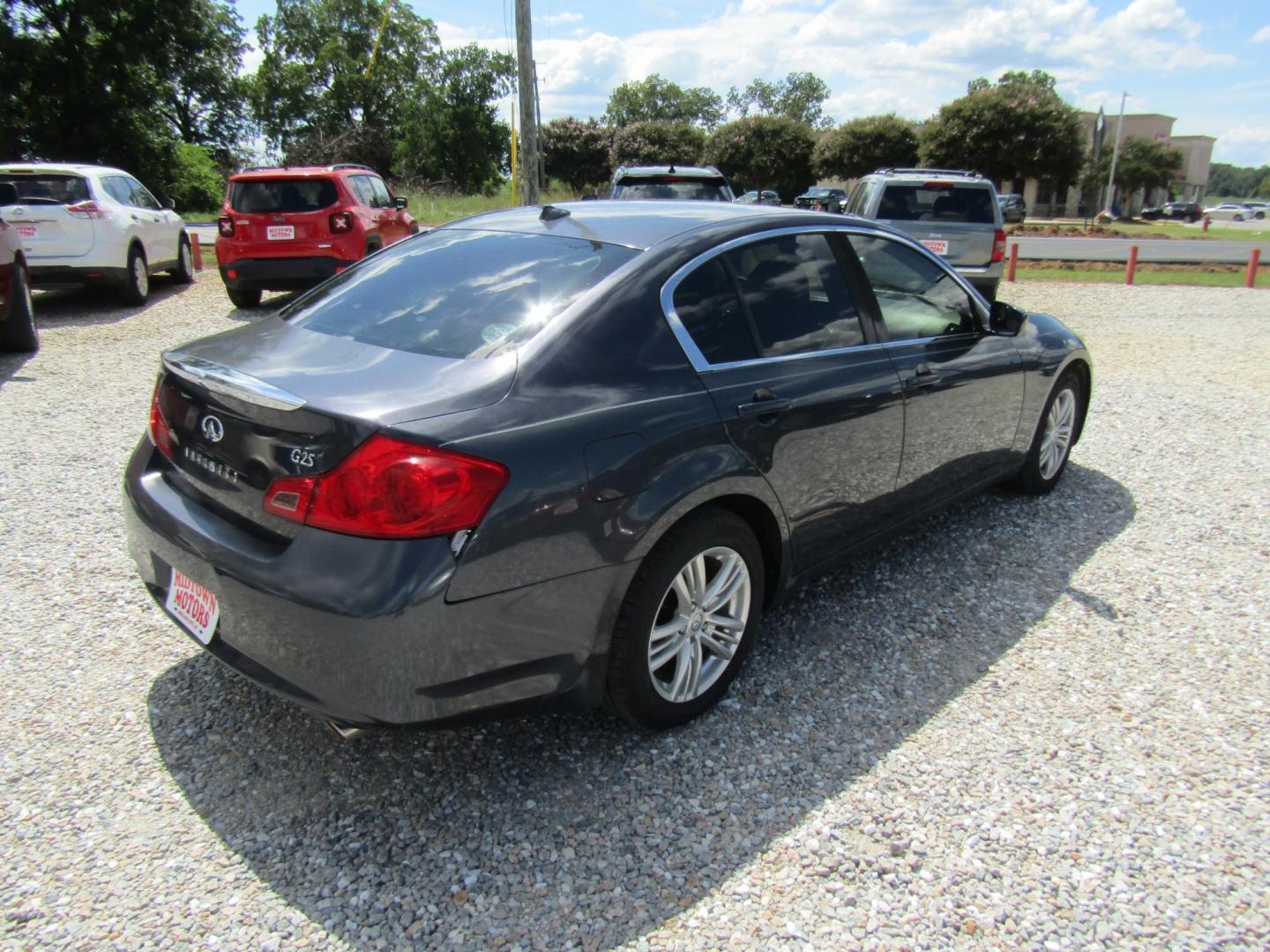 2012 Blue /GRAY Infiniti G Sedan 25 (JN1DV6AP0CM) with an 2.5L L4 DOHC 16V engine, Automatic transmission, located at 15016 S Hwy 231, Midland City, AL, 36350, (334) 983-3001, 31.306210, -85.495277 - Photo#6