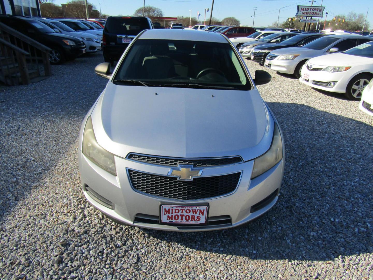 2012 Silver /Black Chevrolet Cruze 2LS (1G1PC5SH5C7) with an 1.8L L4 DOHC 16V FFV engine, Automatic transmission, located at 15016 S Hwy 231, Midland City, AL, 36350, (334) 983-3001, 31.306210, -85.495277 - Photo#1