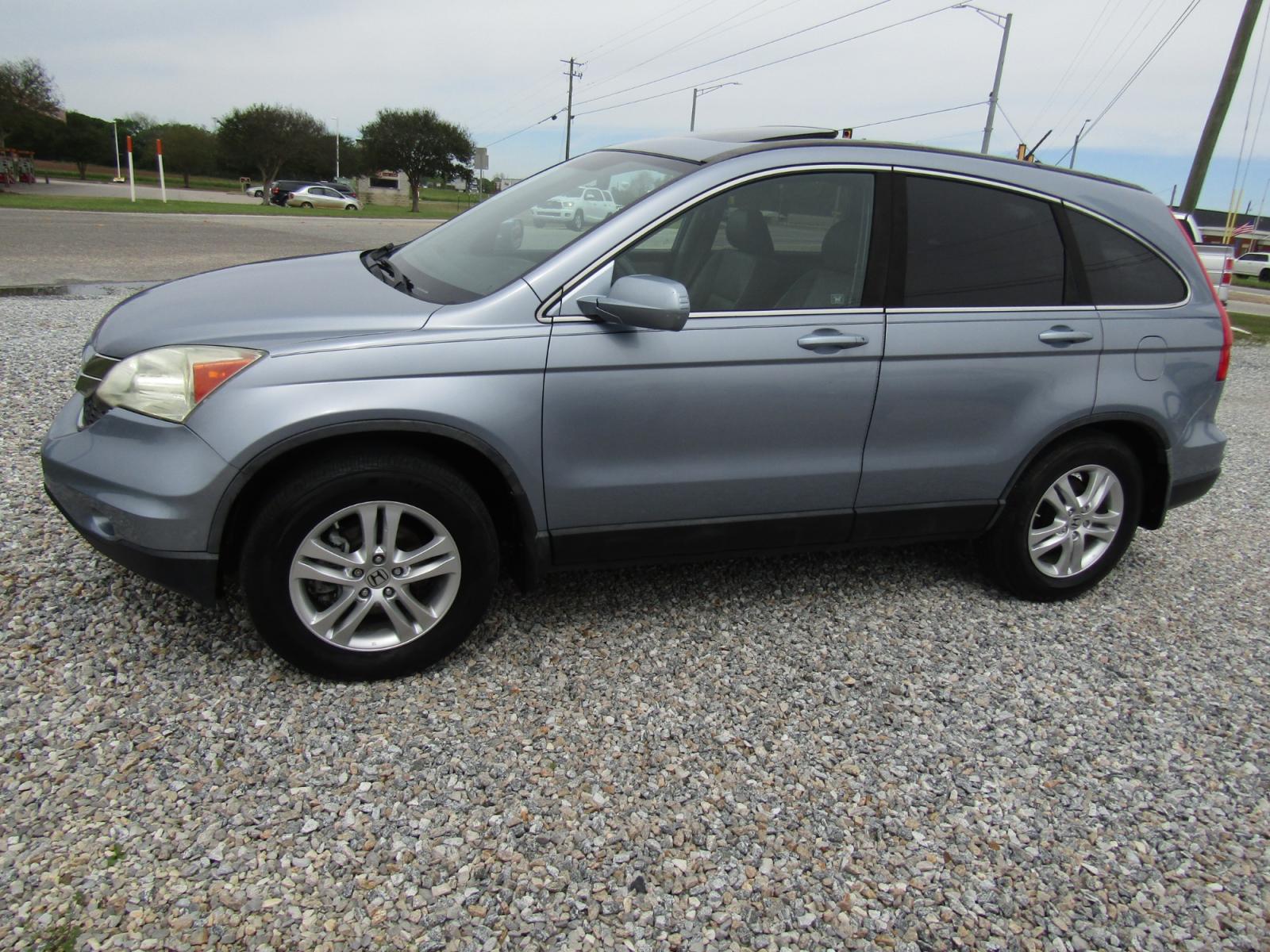 2010 Blue /Gray Honda CR-V EX-L 2WD 5-Speed AT (5J6RE3H74AL) with an 2.4L L4 DOHC 16V engine, Automatic transmission, located at 15016 S Hwy 231, Midland City, AL, 36350, (334) 983-3001, 31.306210, -85.495277 - Photo #2