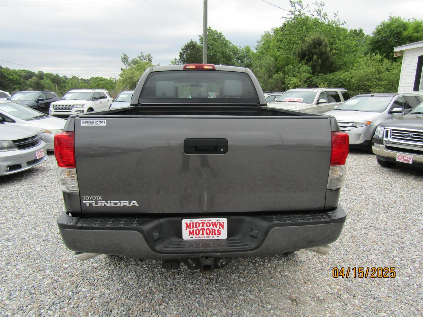2011 Gray /Gray Toyota Tundra Tundra-Grade Double Cab 4.6L 2WD (5TFRM5F1XBX) with an 4.6L V8 DOHC 32V engine, Automatic transmission, located at 15016 S Hwy 231, Midland City, AL, 36350, (334) 983-3001, 31.306210, -85.495277 - Photo#6