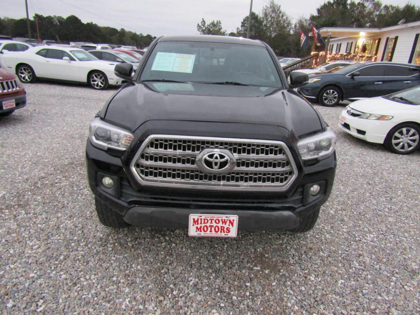 2016 Black /Gray Toyota Tacoma SR5 Double Cab Long Bed V6 5AT 2WD (5TFAZ5CN4GX) , Automatic transmission, located at 15016 S Hwy 231, Midland City, AL, 36350, (334) 983-3001, 31.306210, -85.495277 - Photo#1