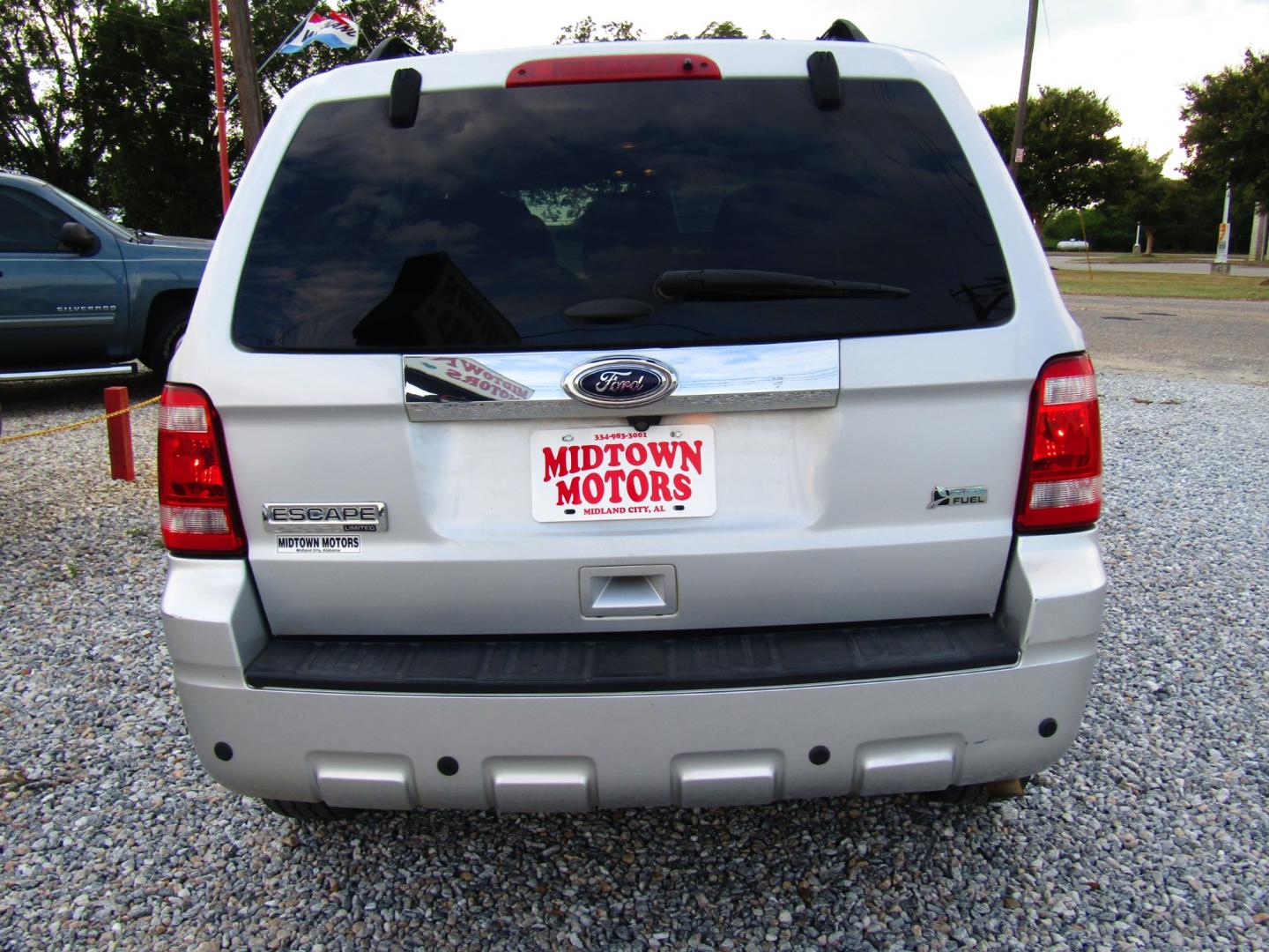 2012 Silver /Black Ford Escape Limited FWD (1FMCU0EG8CK) with an 3.0L V6 DOHC 24V engine, Automatic transmission, located at 15016 S Hwy 231, Midland City, AL, 36350, (334) 983-3001, 31.306210, -85.495277 - Photo#6