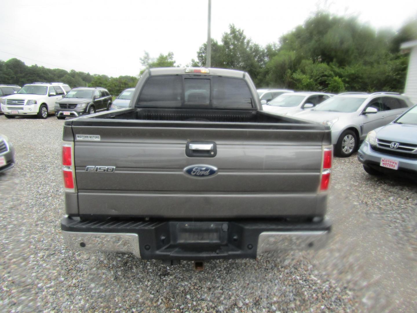 2012 Gray /Gray Ford F-150 FX4 SuperCab 6.5-ft. Bed 4WD (1FTFX1ET1CF) with an 3.5L V6 TURBO engine, Automatic transmission, located at 15016 S Hwy 231, Midland City, AL, 36350, (334) 983-3001, 31.306210, -85.495277 - Photo#6