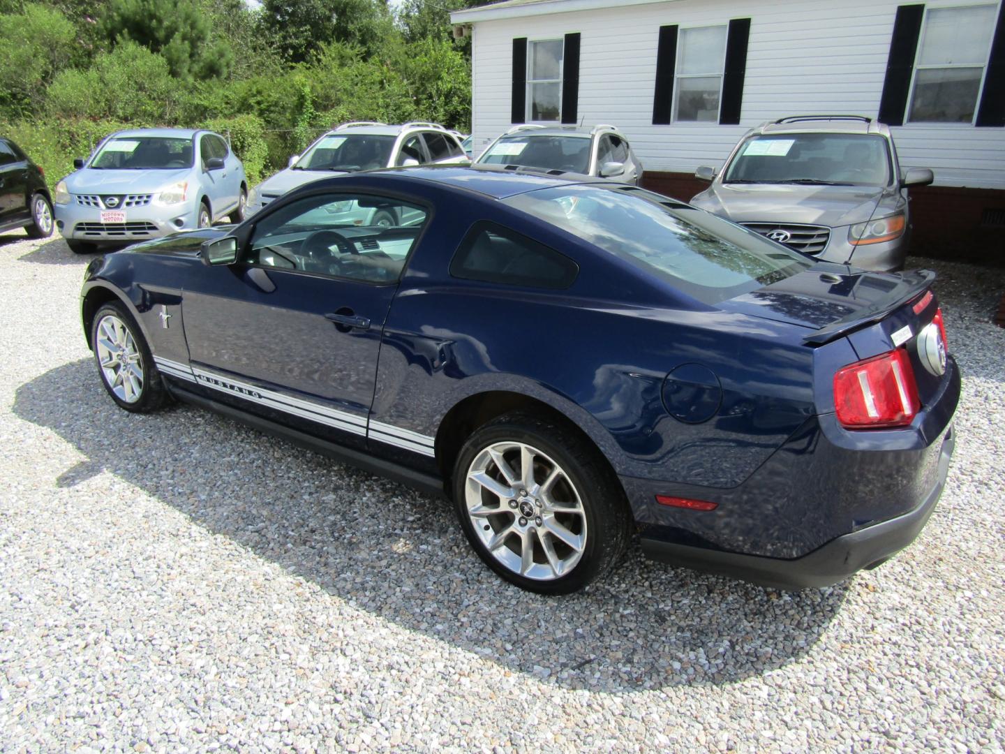 2010 Blue /Black Ford Mustang V6 Coupe (1ZVBP8AN8A5) with an 4.0L V6 OHC 12V engine, Automatic transmission, located at 15016 S Hwy 231, Midland City, AL, 36350, (334) 983-3001, 31.306210, -85.495277 - Photo#4