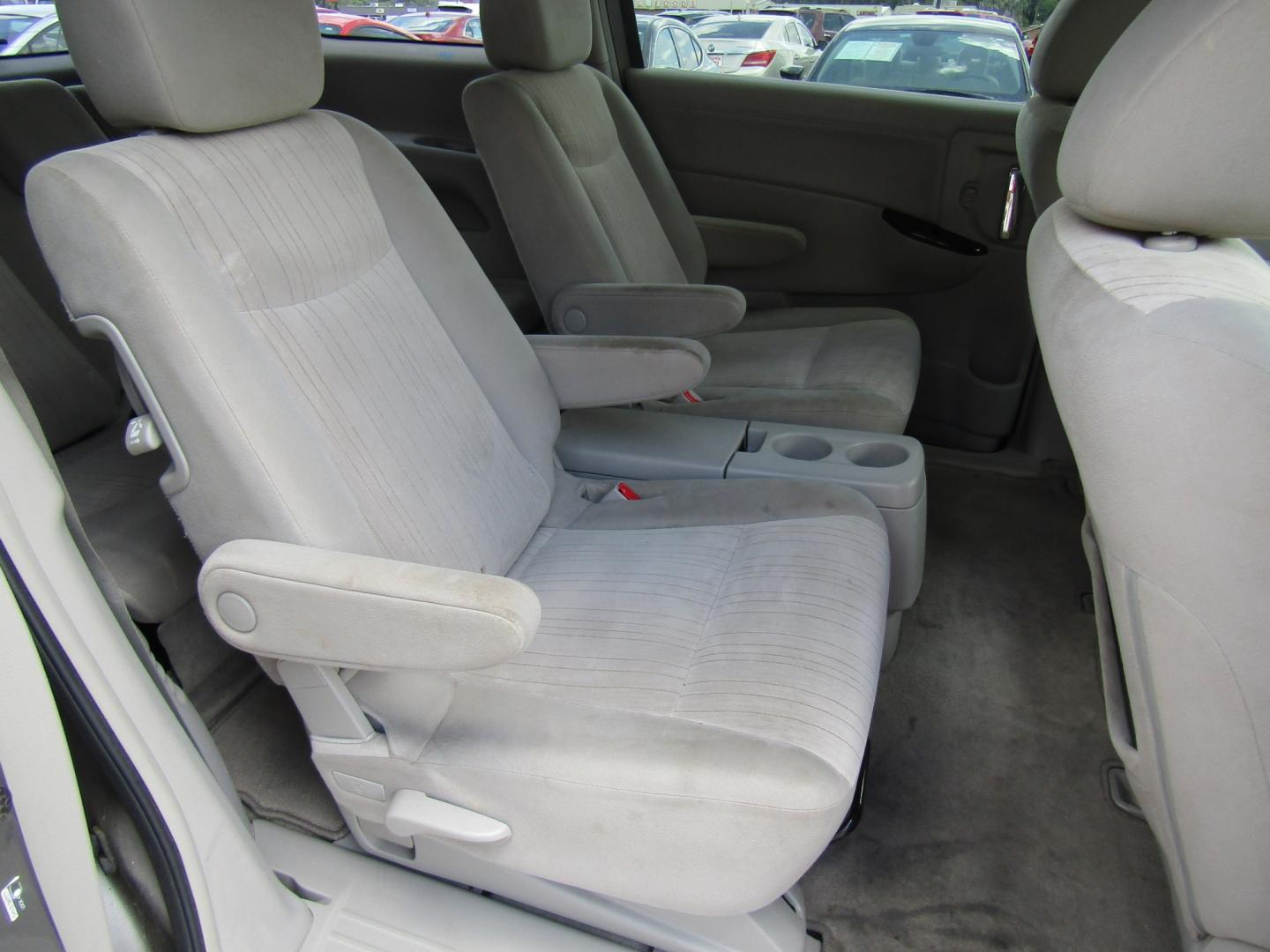 2013 Gray /Gray Nissan Quest 3.5 S (JN8AE2KPXD9) with an 3.5L V6 DOHC 24V engine, Automatic transmission, located at 15016 S Hwy 231, Midland City, AL, 36350, (334) 983-3001, 31.306210, -85.495277- Photo#8