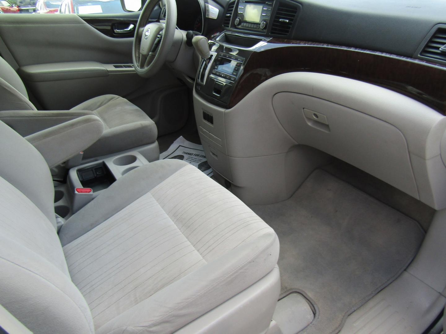 2013 Gray /Gray Nissan Quest 3.5 S (JN8AE2KPXD9) with an 3.5L V6 DOHC 24V engine, Automatic transmission, located at 15016 S Hwy 231, Midland City, AL, 36350, (334) 983-3001, 31.306210, -85.495277- Photo#9