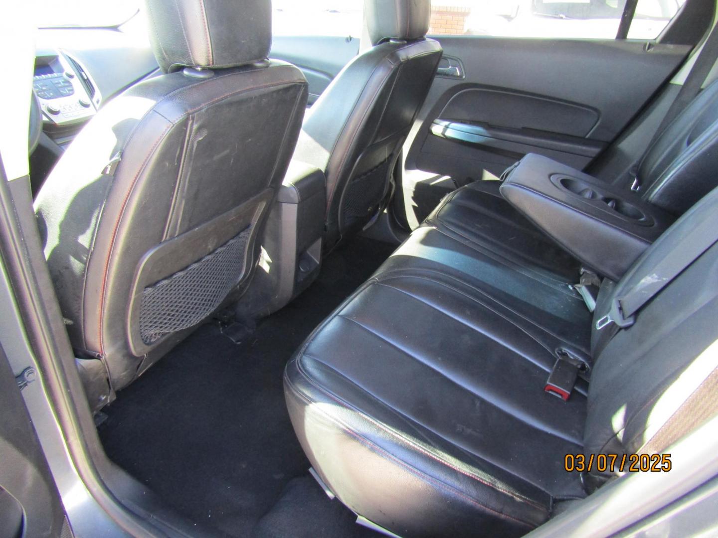 2011 Gray GMC Terrain SLE1 FWD (2CTALMEC2B6) with an 2.4L L4 DOHC 16V engine, Automatic transmission, located at 15016 S Hwy 231, Midland City, AL, 36350, (334) 983-3001, 31.306210, -85.495277 - Photo#4