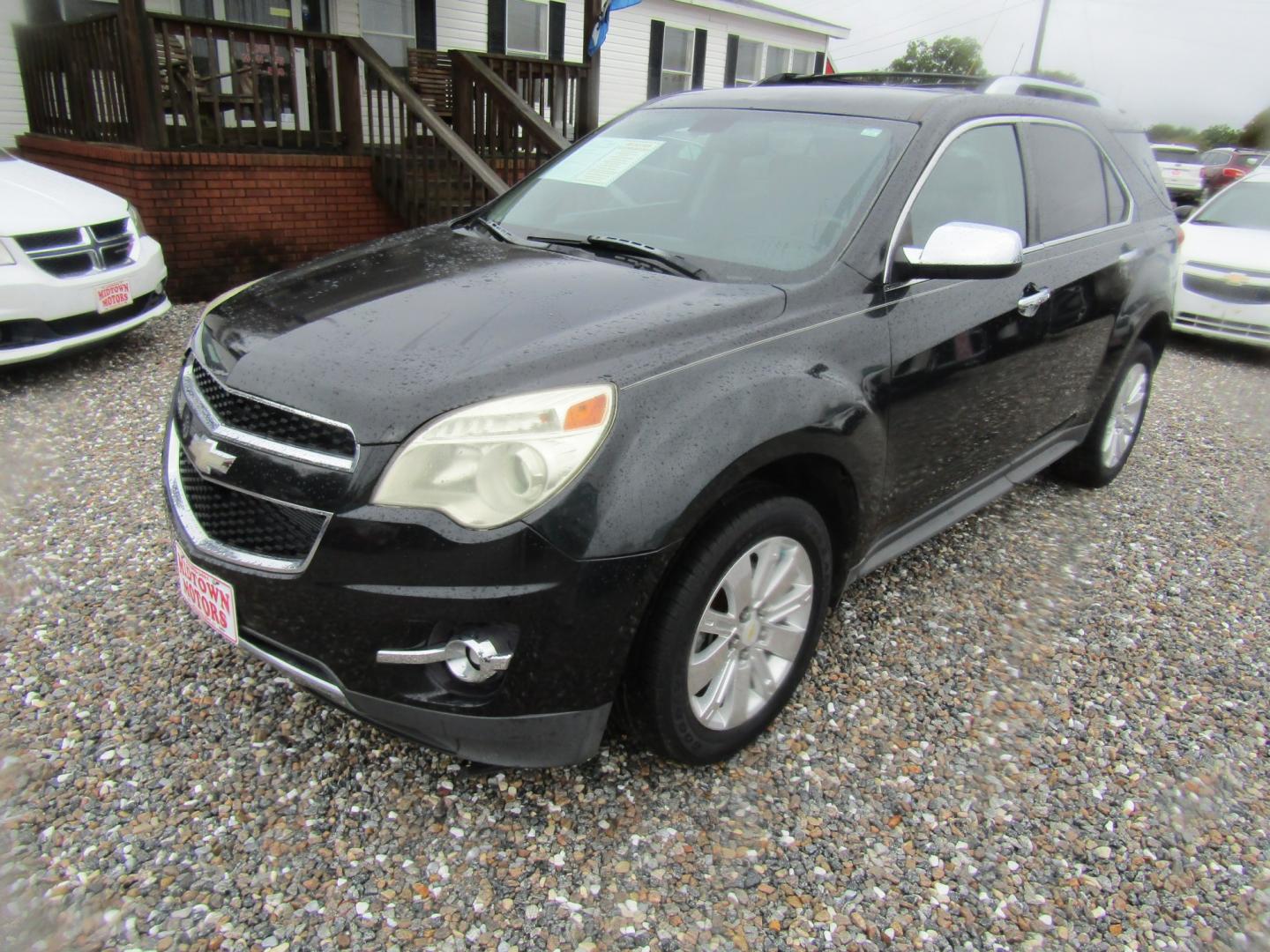 2011 Black /Black Chevrolet Equinox LTZ 2WD (2CNALFEC9B6) with an 2.4L L4 DOHC 16V engine, Automatic transmission, located at 15016 S Hwy 231, Midland City, AL, 36350, (334) 983-3001, 31.306210, -85.495277- Photo#2