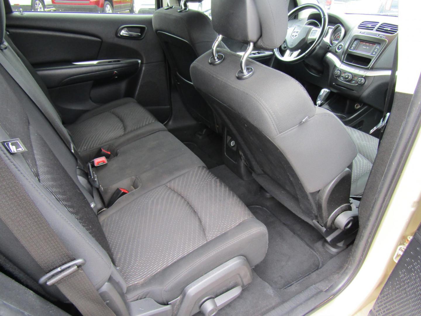 2011 Gold /Black Dodge Journey Express (3D4PG4FB0BT) with an 2.4L L4 DOHC 16V engine, Automatic transmission, located at 15016 S Hwy 231, Midland City, AL, 36350, (334) 983-3001, 31.306210, -85.495277 - Photo#8