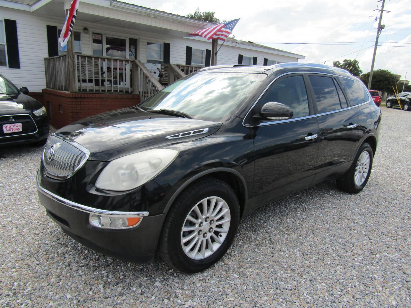 2012 Black Buick Enclave Leather FWD (5GAKRCED7CJ) with an 3.6L V6 DOHC 24V engine, Overdrive transmission, located at 15016 S Hwy 231, Midland City, AL, 36350, (334) 983-3001, 31.306210, -85.495277 - Photo#2