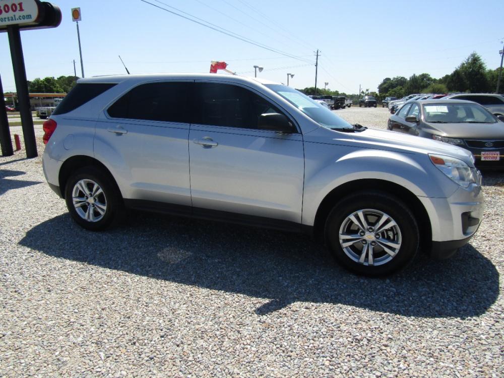 2011 Silver Chevrolet Equinox LS 2WD (2GNALBEC8B1) with an 2.4L L4 DOHC 16V engine, Automatic transmission, located at 15016 S Hwy 231, Midland City, AL, 36350, (334) 983-3001, 31.306210, -85.495277 - Photo #0