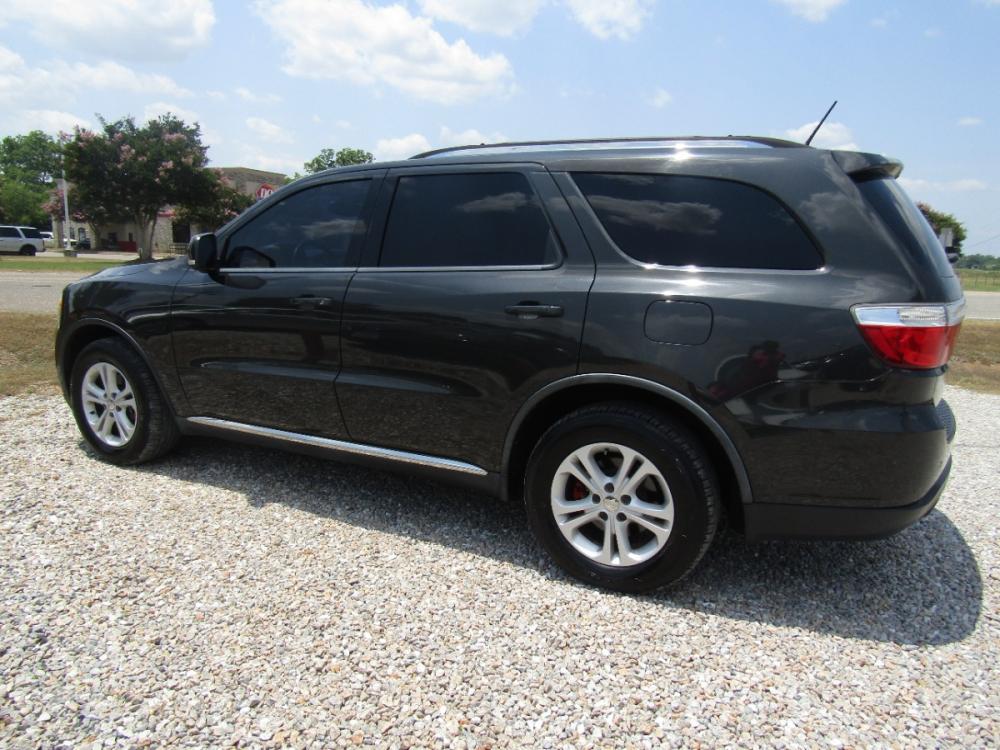 2011 Gray Dodge Durango Crew 2WD (1D4RD4GG3BC) with an 3.6L V6 DOHC 24V engine, Automatic transmission, located at 15016 S Hwy 231, Midland City, AL, 36350, (334) 983-3001, 31.306210, -85.495277 - Photo #4