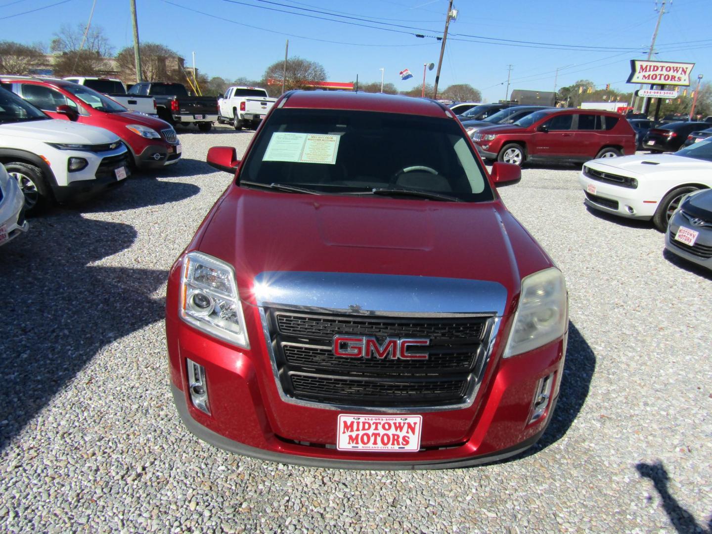 2015 Red GMC Terrain SLE1 FWD (2GKALMEK7F6) with an 2.4L L4 DOHC 16V FFV engine, Automatic transmission, located at 15016 S Hwy 231, Midland City, AL, 36350, (334) 983-3001, 31.306210, -85.495277 - Photo#1