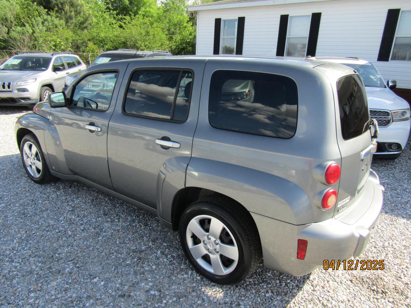 2007 Gray Chevrolet HHR LS (3GNDA13D57S) with an 2.2L L4 DOHC 16V engine, Automatic transmission, located at 15016 S Hwy 231, Midland City, AL, 36350, (334) 983-3001, 31.306210, -85.495277 - Photo#5