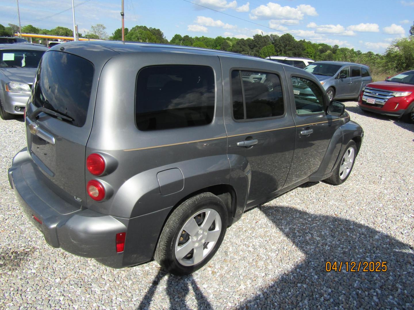 2007 Gray Chevrolet HHR LS (3GNDA13D57S) with an 2.2L L4 DOHC 16V engine, Automatic transmission, located at 15016 S Hwy 231, Midland City, AL, 36350, (334) 983-3001, 31.306210, -85.495277 - Photo#6