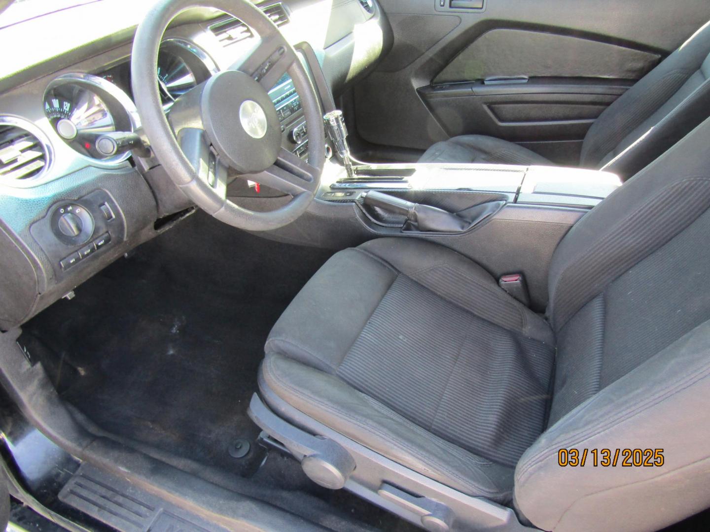 2012 Black Ford Mustang V6 Coupe (1ZVBP8AM9C5) with an 3.7L V6 DOHC 24V engine, Automatic transmission, located at 15016 S Hwy 231, Midland City, AL, 36350, (334) 983-3001, 31.306210, -85.495277 - Photo#3