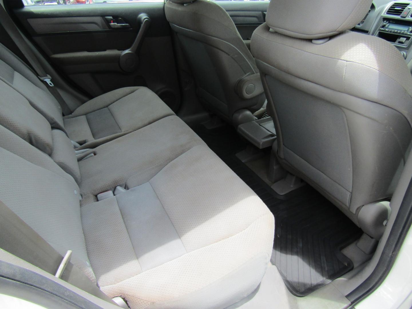 2012 White Honda CR-V EX-L 2WD 5-Speed AT (5J6RM3H73CL) with an 2.4L L4 DOHC 16V engine, Automatic transmission, located at 15016 S Hwy 231, Midland City, AL, 36350, (334) 983-3001, 31.306210, -85.495277- Photo#7