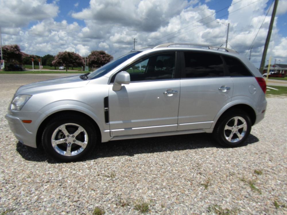 2013 Silver Chevrolet Captiva Sport 1LT FWD (3GNAL3EK6DS) with an 2.4L L4 DOHC 16V FFV engine, Automatic transmission, located at 15016 S Hwy 231, Midland City, AL, 36350, (334) 983-3001, 31.306210, -85.495277 - Photo #2
