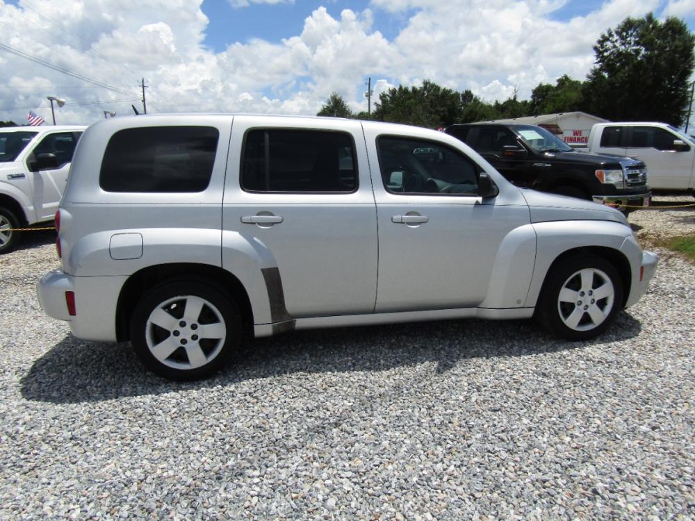 2009 Silver Chevrolet HHR LS (3GNCA13BX9S) with an 2.2L L4 DOHC 16V engine, Automatic transmission, located at 15016 S Hwy 231, Midland City, AL, 36350, (334) 983-3001, 31.306210, -85.495277 - Photo #8