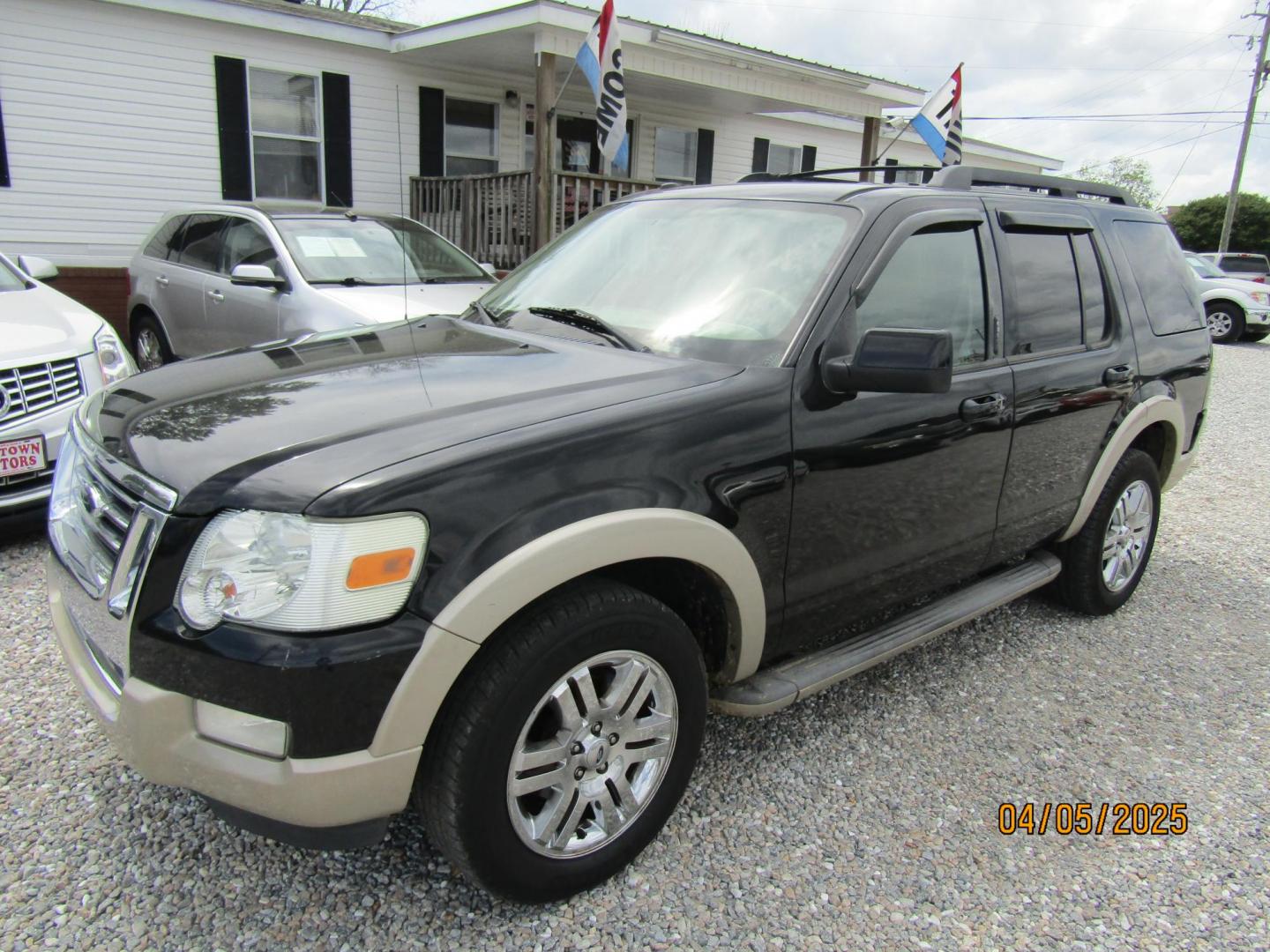2010 Black /TAN Ford Explorer Eddie Bauer 4.0L 2WD (1FMEU6EE1AU) with an 4.0L V6 SOHC 16V engine, Automatic transmission, located at 15016 S Hwy 231, Midland City, AL, 36350, (334) 983-3001, 31.306210, -85.495277 - Photo#2