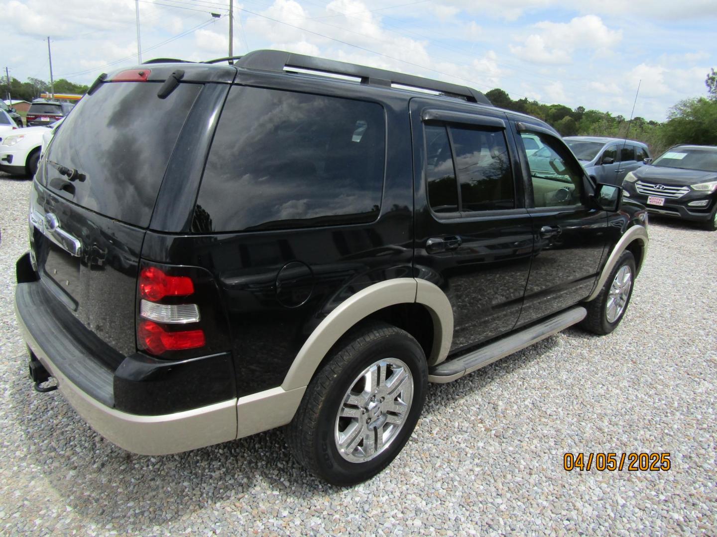 2010 Black /TAN Ford Explorer Eddie Bauer 4.0L 2WD (1FMEU6EE1AU) with an 4.0L V6 SOHC 16V engine, Automatic transmission, located at 15016 S Hwy 231, Midland City, AL, 36350, (334) 983-3001, 31.306210, -85.495277 - Photo#7