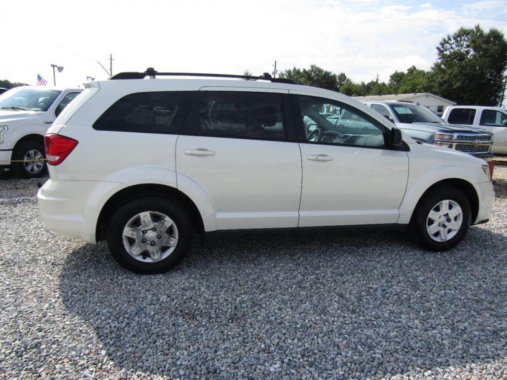 2012 White Dodge Journey SE (3C4PDCAB9CT) with an 2.4L L4 DOHC 16V engine, Automatic transmission, located at 15016 S Hwy 231, Midland City, AL, 36350, (334) 983-3001, 31.306210, -85.495277 - Photo #7