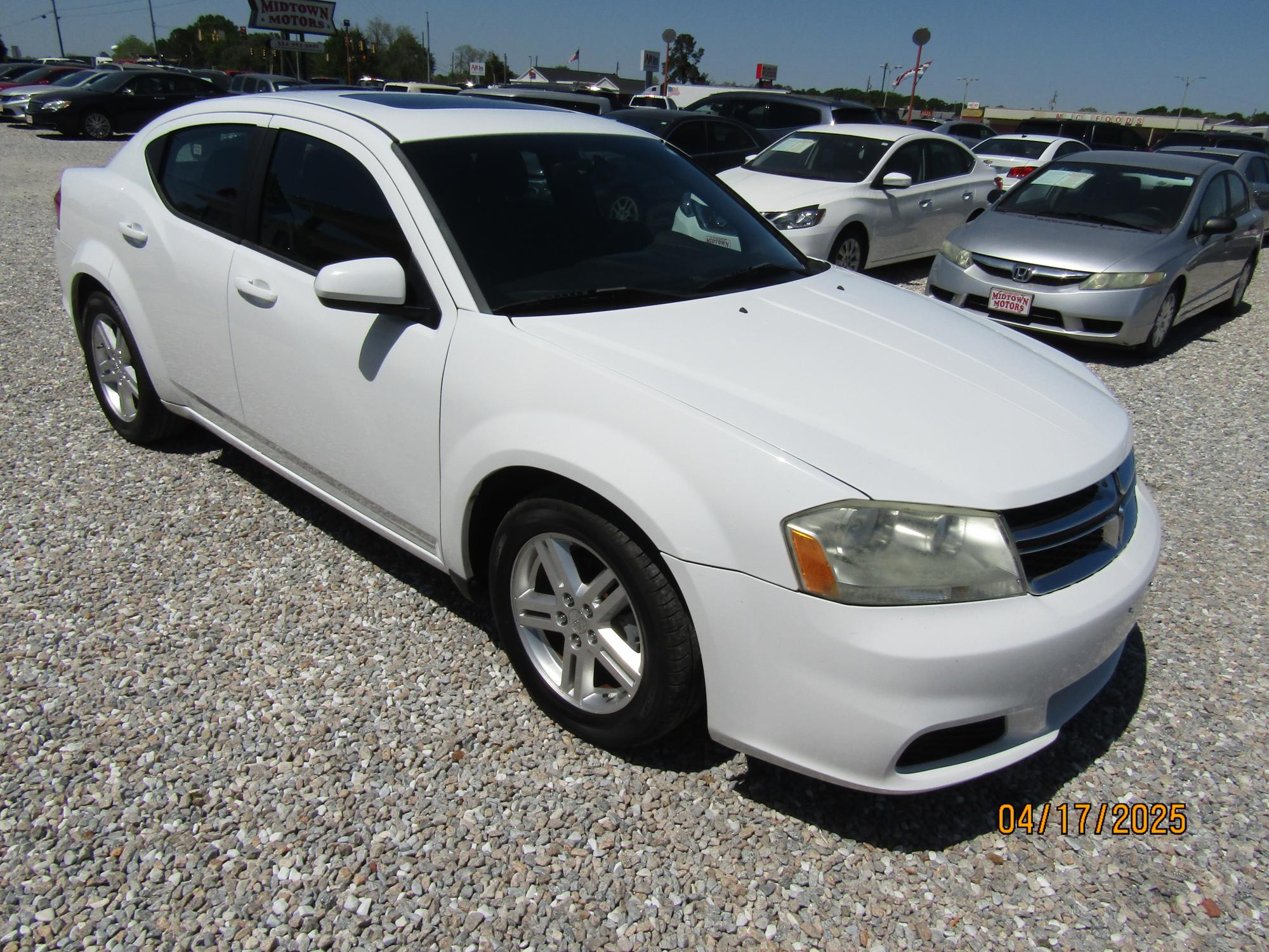 photo of 2011 Dodge Avenger 