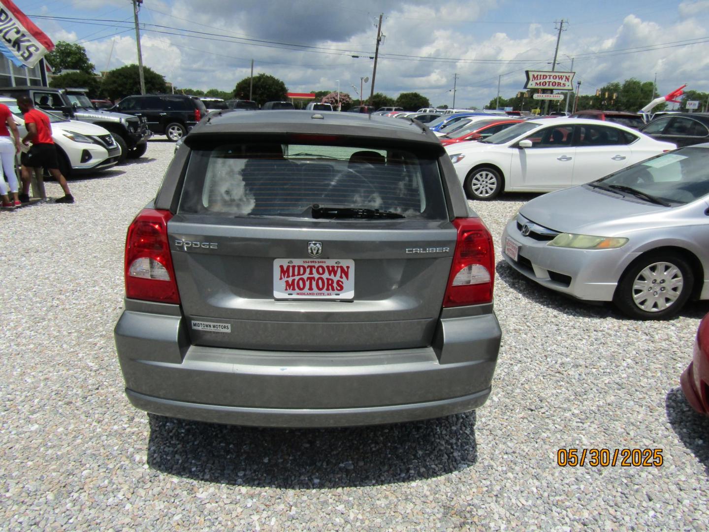 2012 Gray Dodge Caliber SXT (1C3CDWDA2CD) with an 2.0L L4 DOHC 16V engine, Automatic transmission, located at 15016 S Hwy 231, Midland City, AL, 36350, (334) 983-3001, 31.306210, -85.495277 - Photo#6