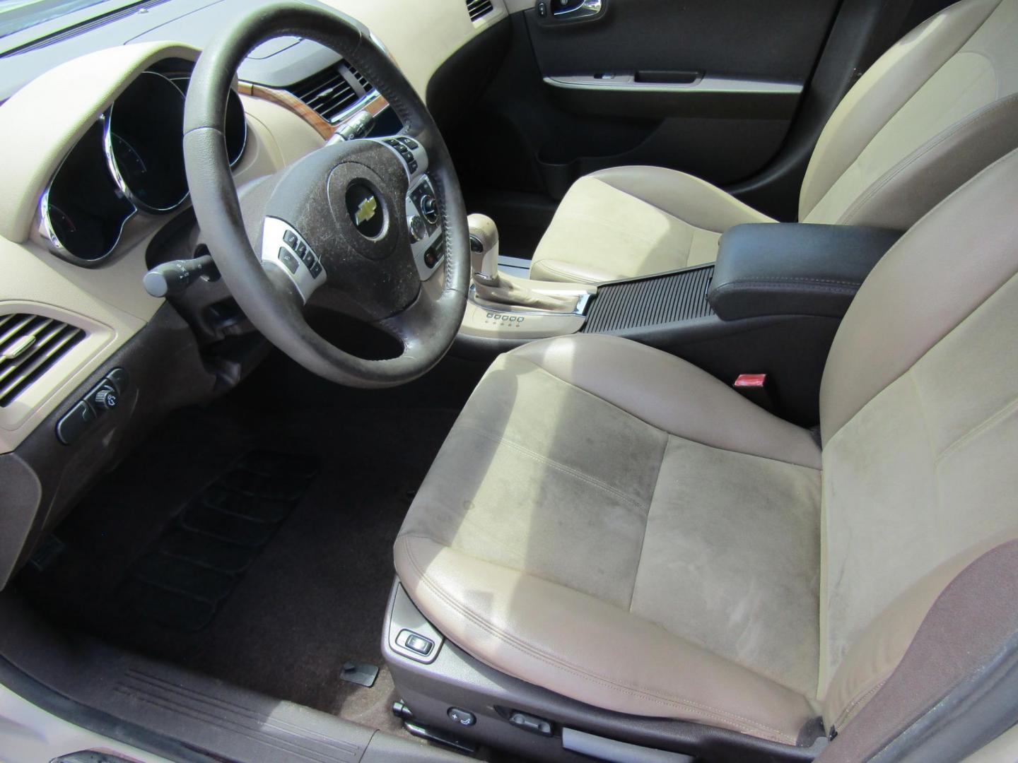 2012 Gold Chevrolet Malibu 2LT (1G1ZD5E0XCF) with an 2.4L L4 DOHC 16V engine, Automatic transmission, located at 15016 S Hwy 231, Midland City, AL, 36350, (334) 983-3001, 31.306210, -85.495277 - Photo#3