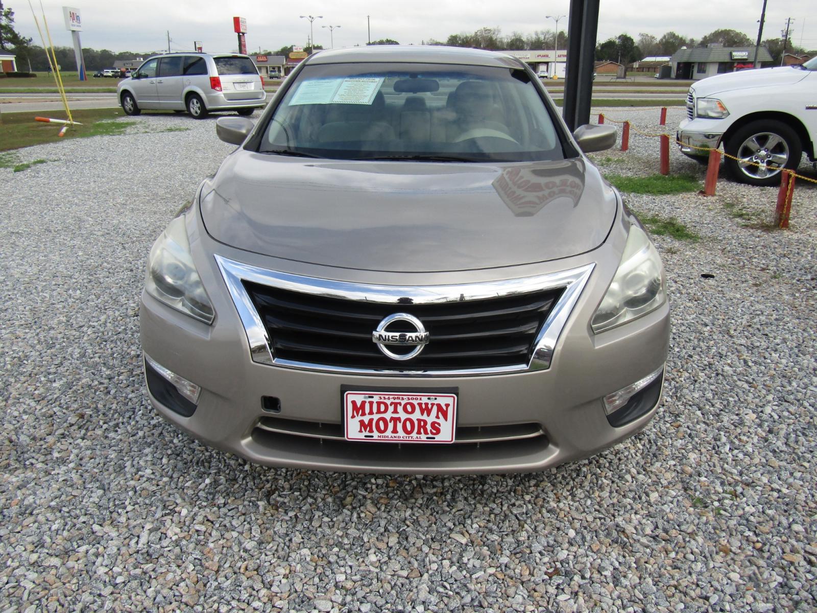 2014 Gold /Tan Nissan Altima 2.5 SL (1N4AL3AP0EC) with an 2.5L L4 DOHC 16V engine, Continuously Variable Transmission transmission, located at 15016 S Hwy 231, Midland City, AL, 36350, (334) 983-3001, 31.306210, -85.495277 - Photo #1