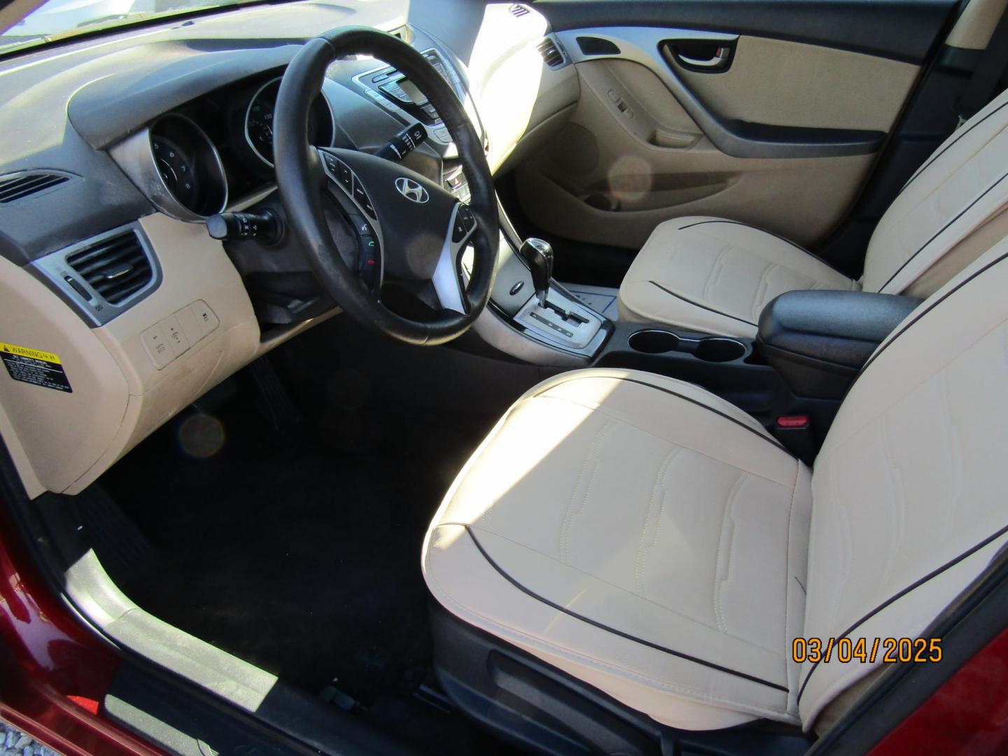 2012 Red /Tan Hyundai Elantra GLS A/T (KMHDH4AEXCU) with an 1.8L L4 DOHC 16V engine, 6-Speed Automatic transmission, located at 15016 S Hwy 231, Midland City, AL, 36350, (334) 983-3001, 31.306210, -85.495277 - Photo#3