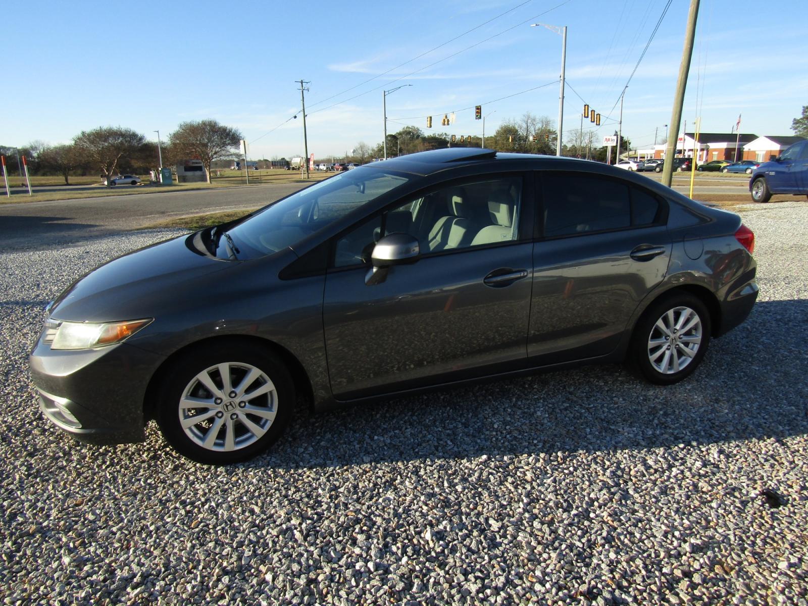 2012 Gray /Tan Honda Civic EX Sedan 5-Speed AT (19XFB2F88CE) with an 1.8L L4 SOHC 16V engine, Automatic transmission, located at 15016 S Hwy 231, Midland City, AL, 36350, (334) 983-3001, 31.306210, -85.495277 - Photo #2