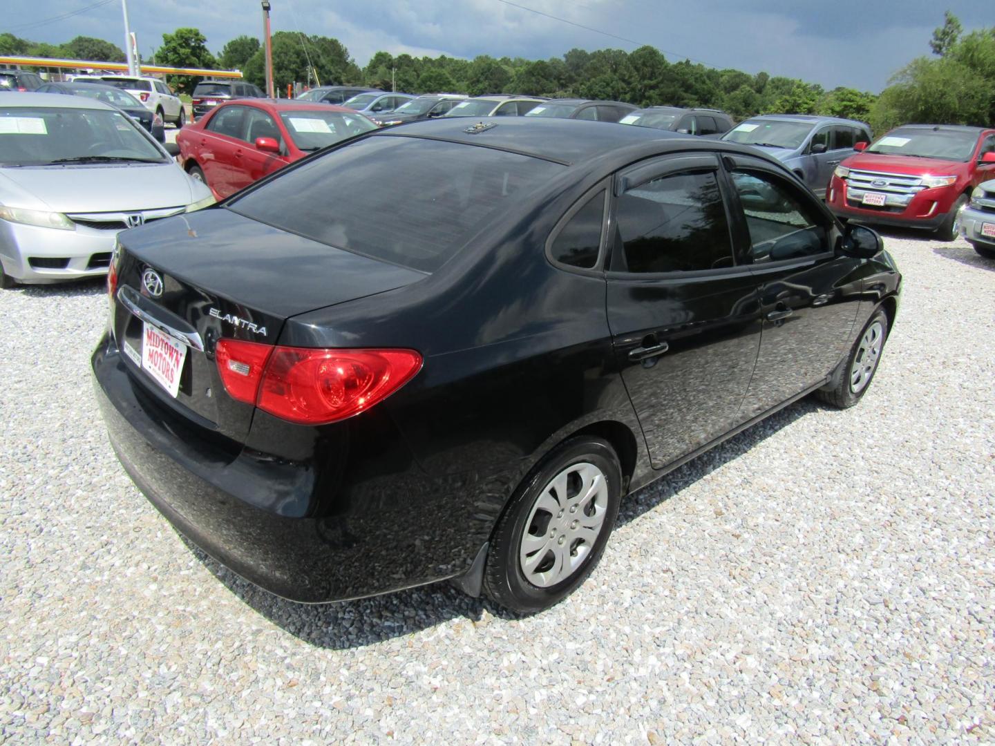 2010 Black Hyundai Elantra GLS (KMHDU4AD1AU) with an 2.0L L4 DOHC 16V engine, Automatic transmission, located at 15016 S Hwy 231, Midland City, AL, 36350, (334) 983-3001, 31.306210, -85.495277 - Photo#7