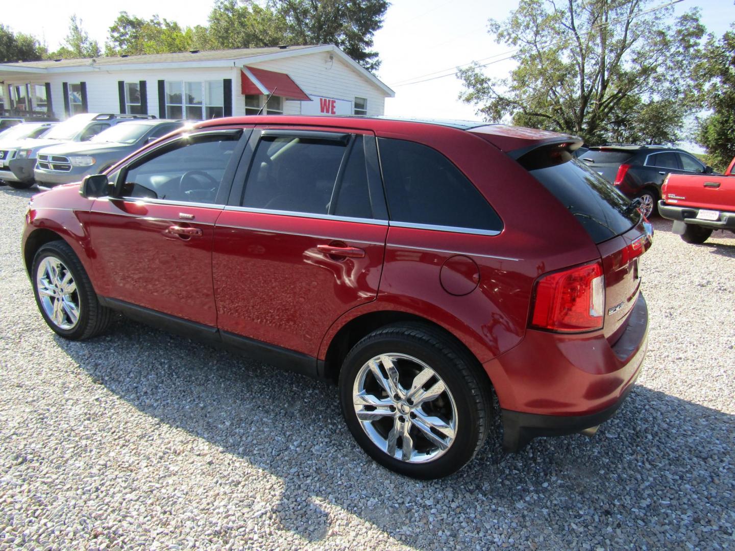 2013 Red /TAN Ford Edge Limited FWD (2FMDK3KC3DB) with an 3.5L V6 DOHC 24V engine, Automatic transmission, located at 15016 S Hwy 231, Midland City, AL, 36350, (334) 983-3001, 31.306210, -85.495277 - Photo#5