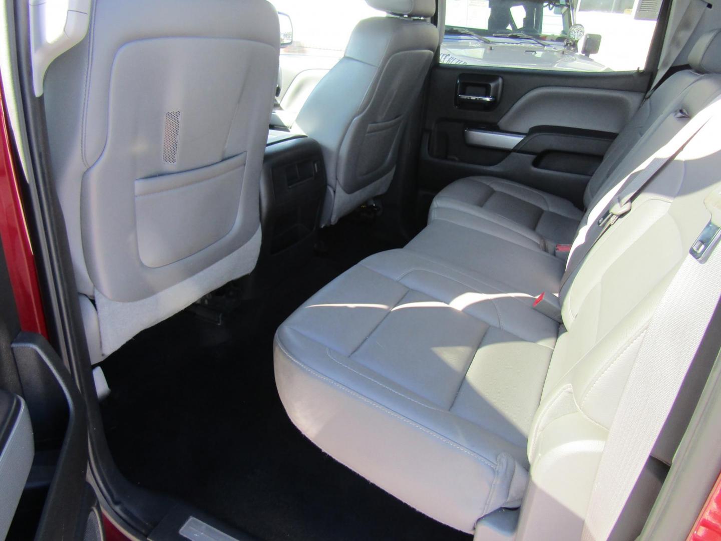 2014 Maroon /Gray Chevrolet Silverado 1500 1LZ Crew Cab 4WD (3GCUKSEC7EG) with an 5.3L V8 OHV 16V engine, Automatic transmission, located at 15016 S Hwy 231, Midland City, AL, 36350, (334) 983-3001, 31.306210, -85.495277 - Photo#4