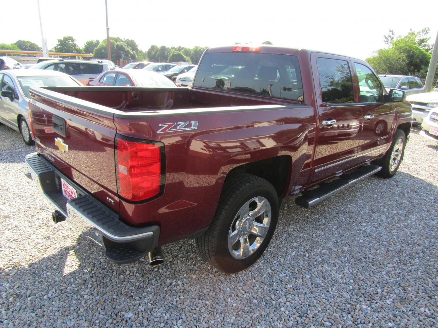 2014 Maroon /Gray Chevrolet Silverado 1500 1LZ Crew Cab 4WD (3GCUKSEC7EG) with an 5.3L V8 OHV 16V engine, Automatic transmission, located at 15016 S Hwy 231, Midland City, AL, 36350, (334) 983-3001, 31.306210, -85.495277 - Photo#7