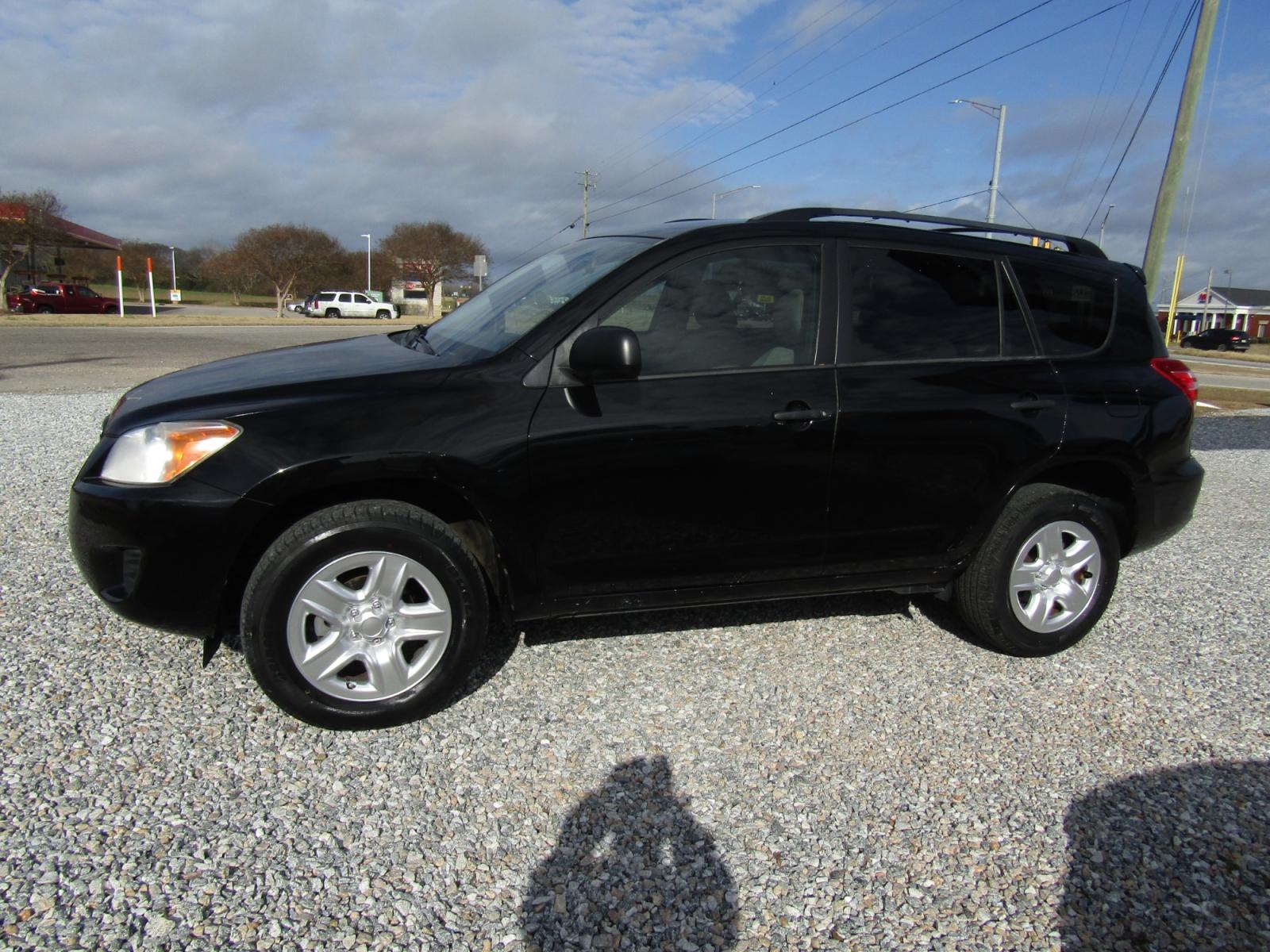 2012 Black /Gray Toyota RAV4 Base I4 2WD (2T3ZF4DV9CW) with an 2.4L L4 DOHC 16V engine, Automatic transmission, located at 15016 S Hwy 231, Midland City, AL, 36350, (334) 983-3001, 31.306210, -85.495277 - Photo #2