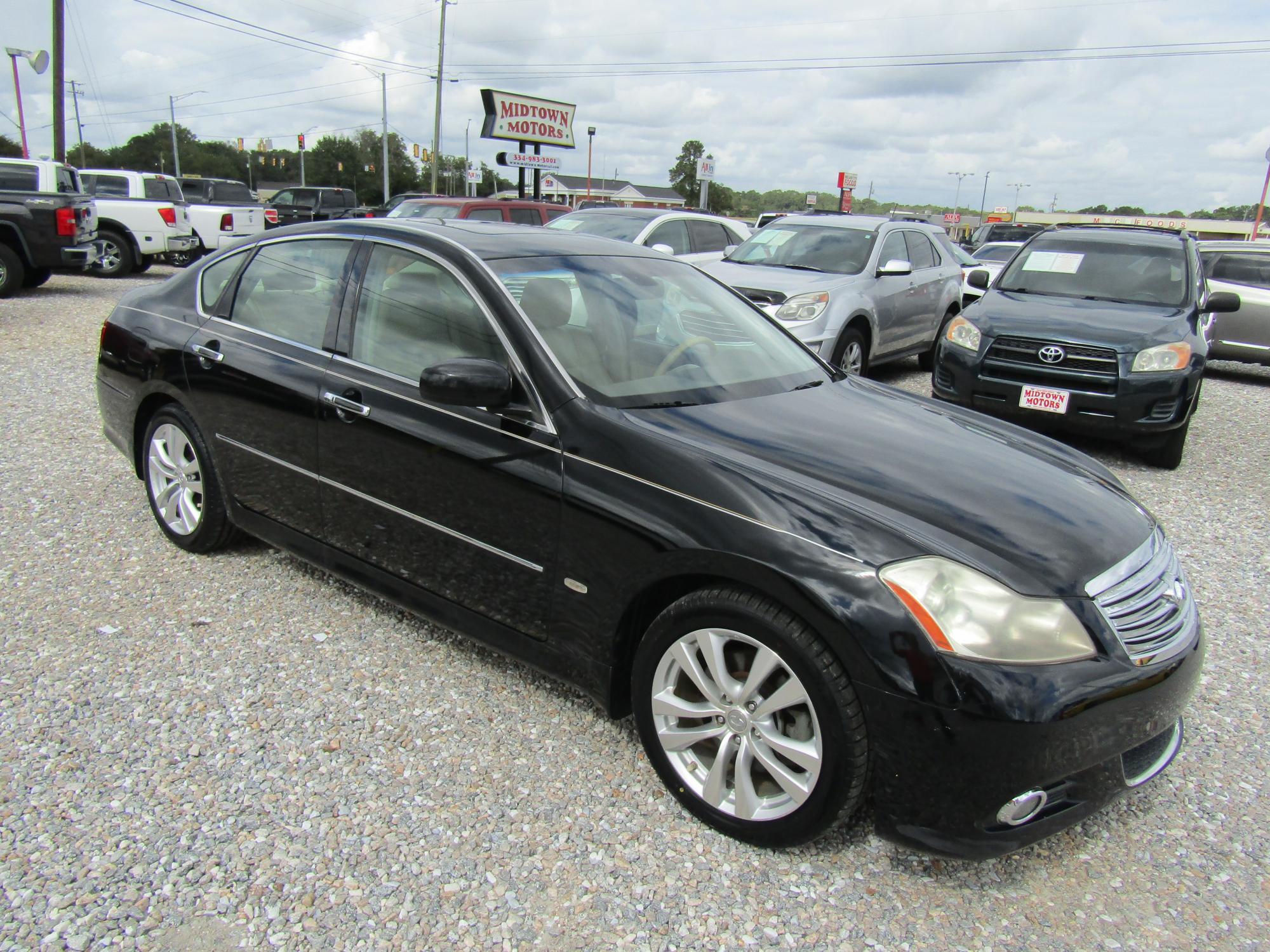 photo of 2010 Infiniti M 35