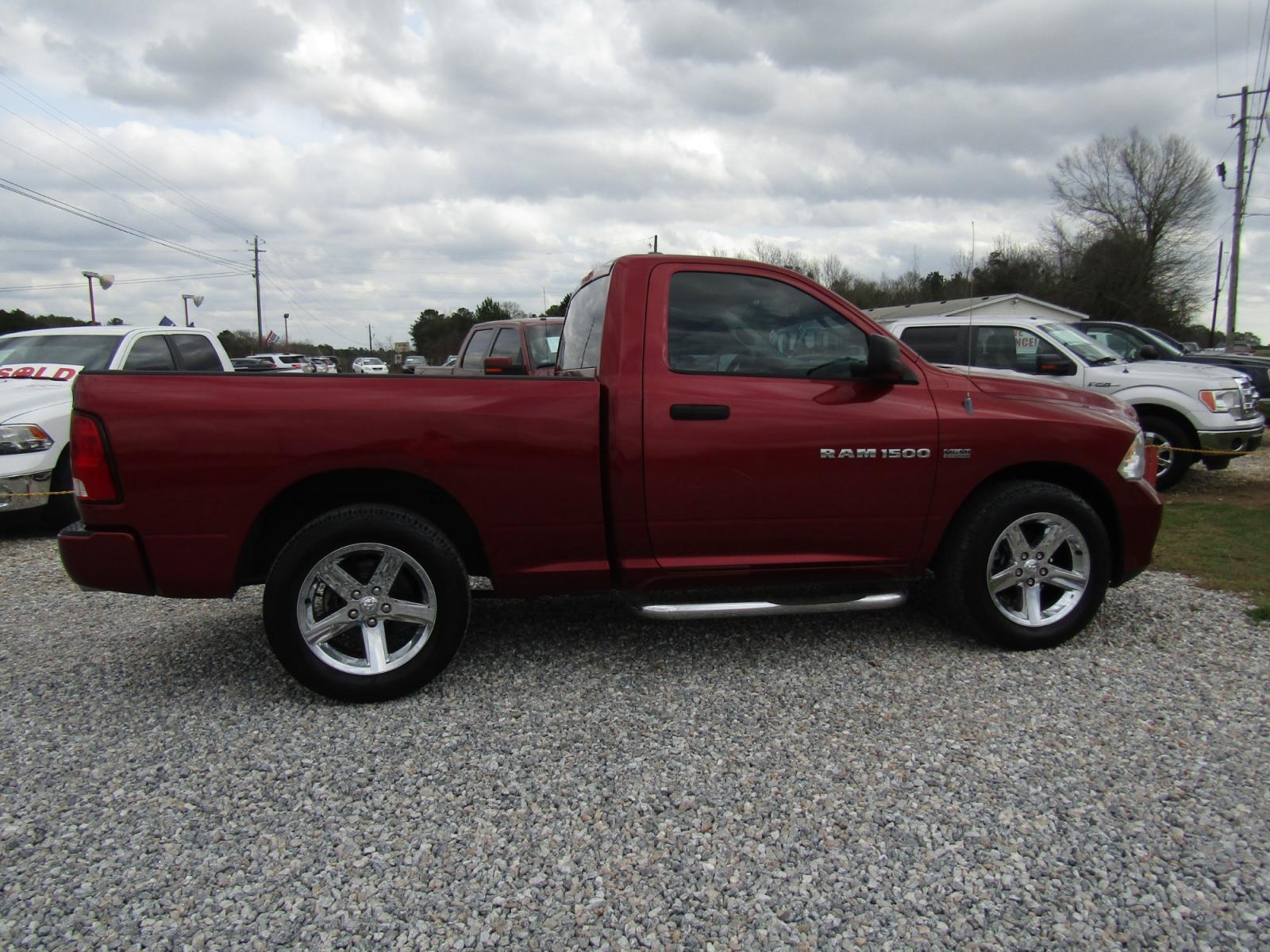 2012 Maroon /Gray Dodge Ram 1500 ST SWB 2WD (3C6JD6AT1CG) with an 5.7L V8 OHV 16V engine, Automatic transmission, located at 15016 S Hwy 231, Midland City, AL, 36350, (334) 983-3001, 31.306210, -85.495277 - Photo #6