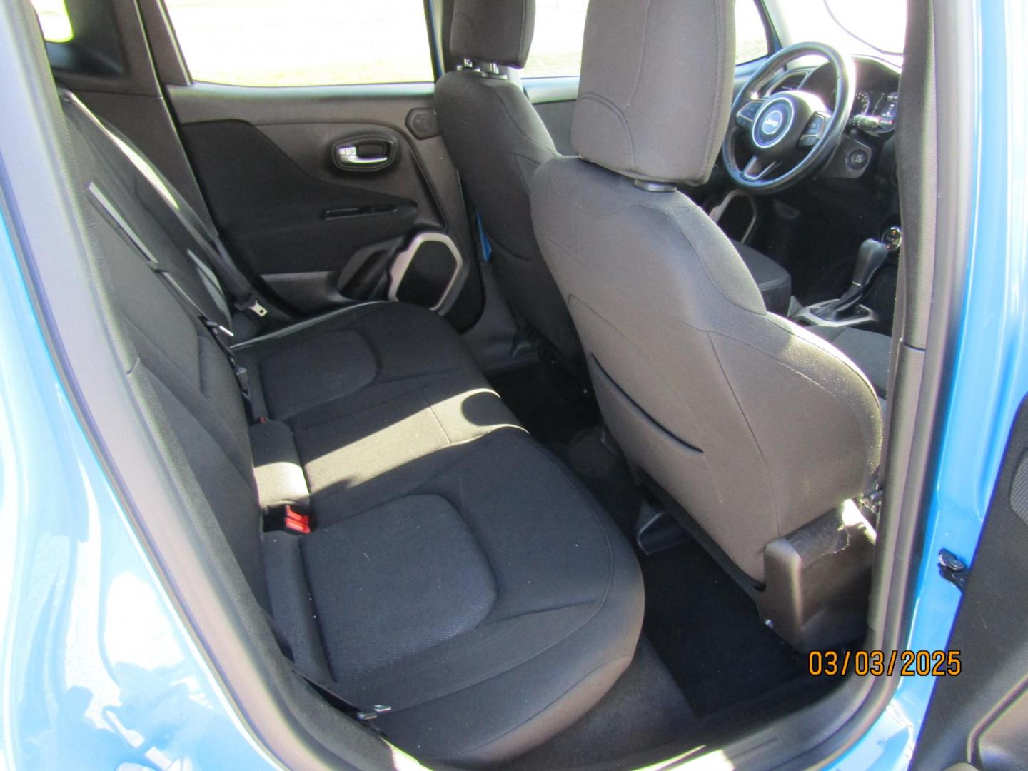 2015 Blue /Black (ZACCJABT0FP) , Automatic transmission, located at 15016 S Hwy 231, Midland City, AL, 36350, (334) 983-3001, 31.306210, -85.495277 - Photo#8