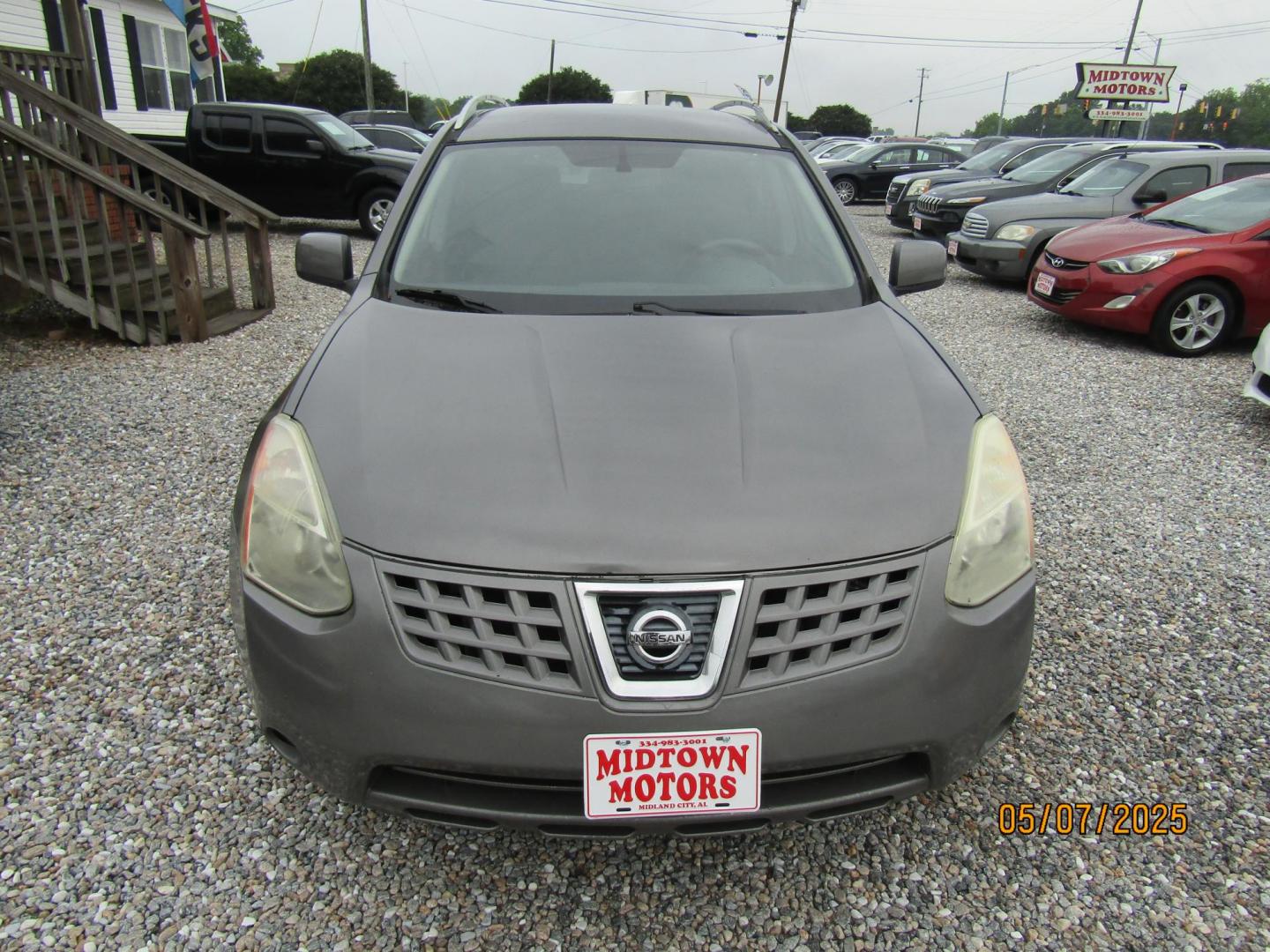 2010 Gray Nissan Rogue S 2WD (JN8AS5MT2AW) with an 2.5L L4 DOHC 16V engine, CVT transmission, located at 15016 S Hwy 231, Midland City, AL, 36350, (334) 983-3001, 31.306210, -85.495277 - Photo#1
