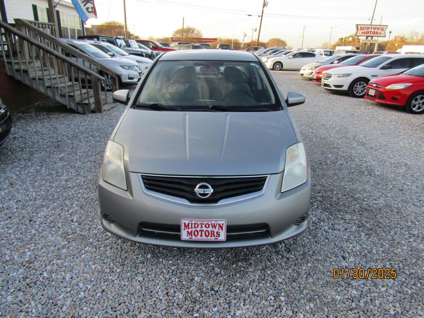 2010 Silver /Gray Honda Civic DX-VP Sedan 5-Speed AT (19XFA1F38AE) with an 1.8L L4 SOHC 16V engine, Automatic transmission, located at 15016 S Hwy 231, Midland City, AL, 36350, (334) 983-3001, 31.306210, -85.495277 - Photo#1