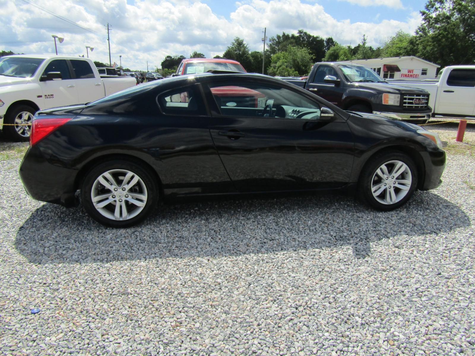 2012 Black /Black Nissan Altima 2.5 S 6M/T Coupe (1N4AL2EP7CC) with an 2.5L L4 DOHC 16V engine, Automatic transmission, located at 15016 S Hwy 231, Midland City, AL, 36350, (334) 983-3001, 31.306210, -85.495277 - Photo #6