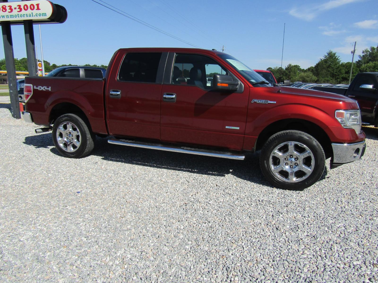 2014 Maroon Ford F-150 FX4 SuperCrew 5.5-ft. Bed 4WD (1FTFW1ET6EK) with an 3.5L V6 TURBO engine, Automatic transmission, located at 15016 S Hwy 231, Midland City, AL, 36350, (334) 983-3001, 31.306210, -85.495277 - Photo #0