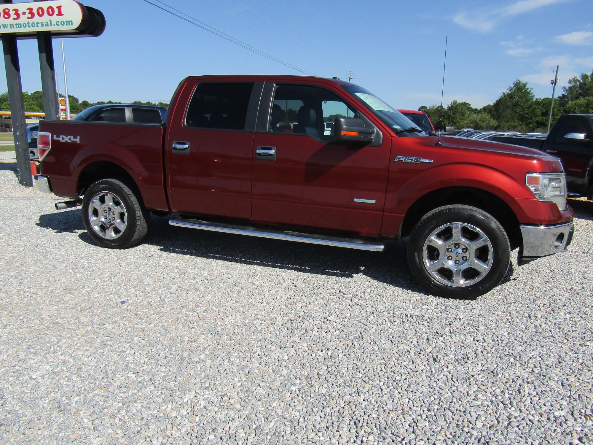 photo of 2014 Ford F-150 4 X 4