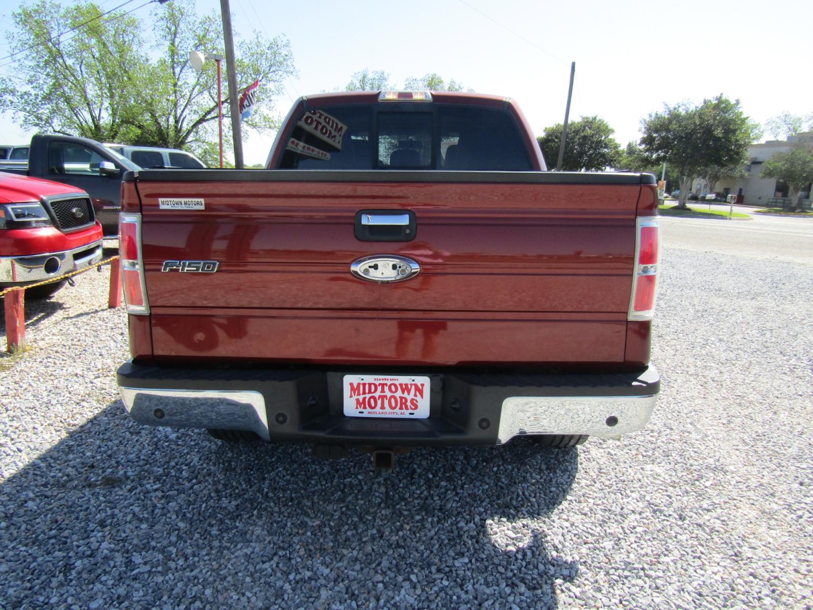 2014 Maroon Ford F-150 FX4 SuperCrew 5.5-ft. Bed 4WD (1FTFW1ET6EK) with an 3.5L V6 TURBO engine, Automatic transmission, located at 15016 S Hwy 231, Midland City, AL, 36350, (334) 983-3001, 31.306210, -85.495277 - Photo #6