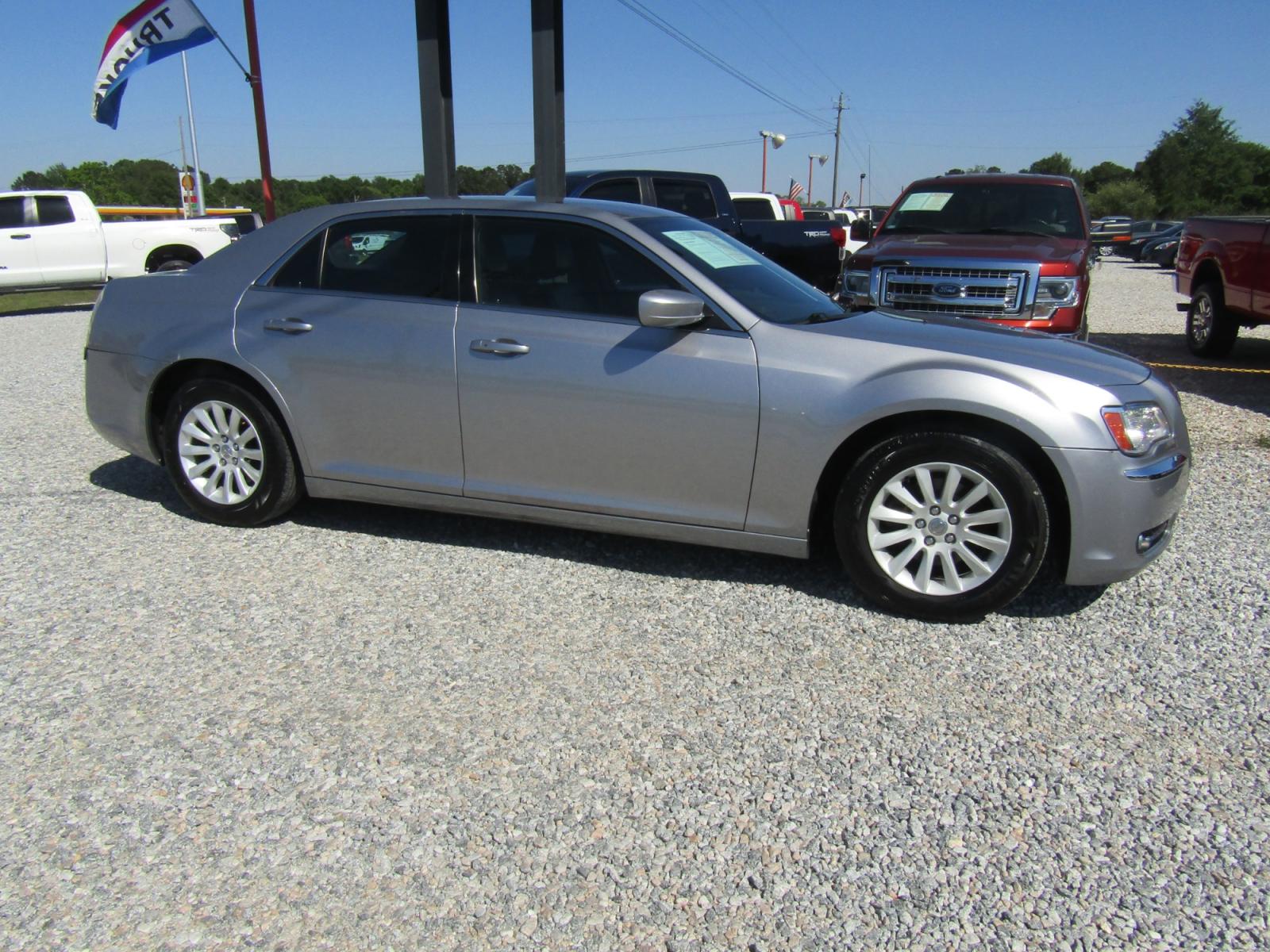 2014 Silver Chrysler 300 RWD (2C3CCAAG7EH) with an 3.6L V6 SOHC 24V engine, Automatic transmission, located at 15016 S Hwy 231, Midland City, AL, 36350, (334) 983-3001, 31.306210, -85.495277 - Photo #0