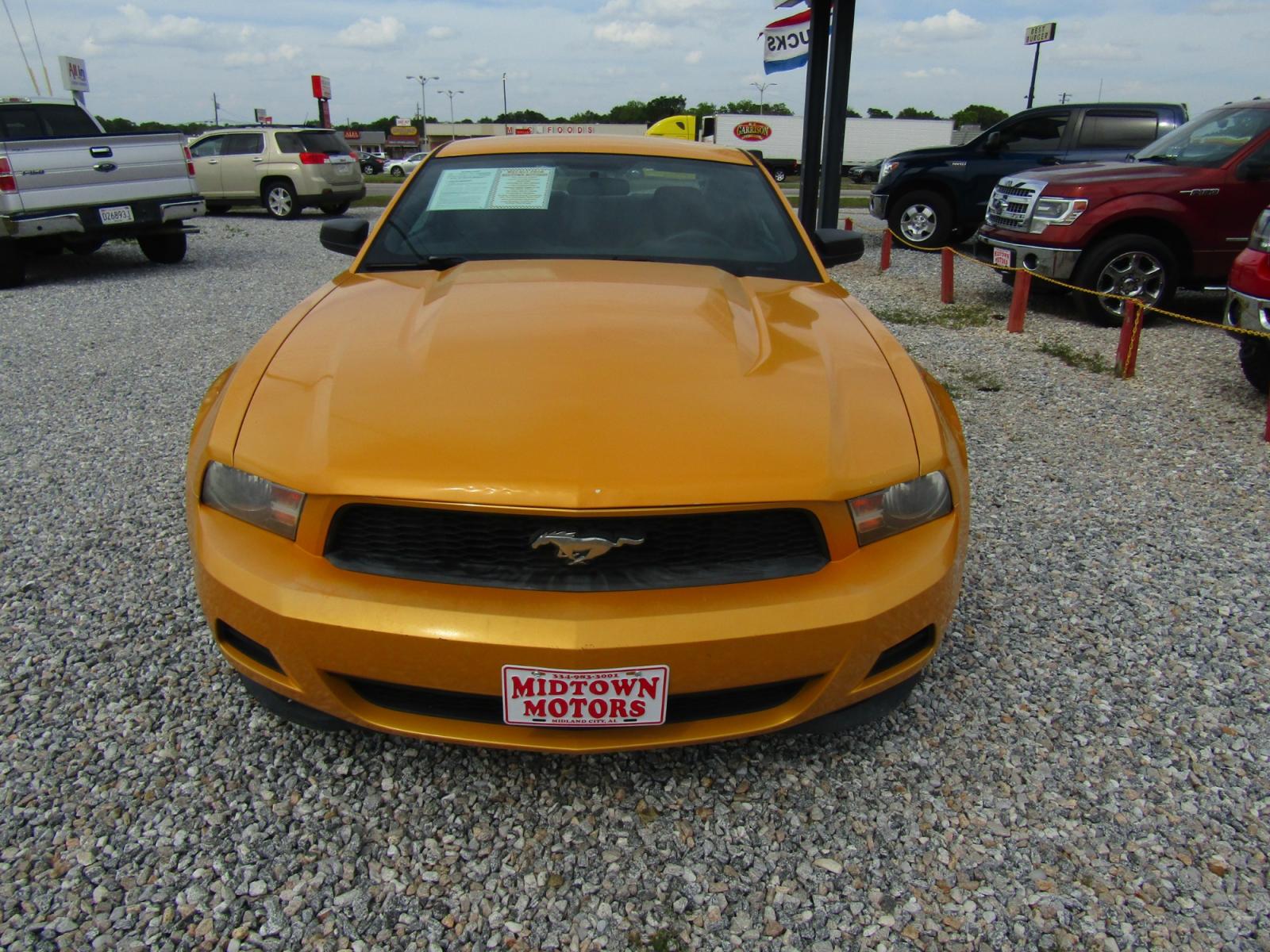 2012 Yellow /Black Ford Mustang V6 Coupe (1ZVBP8AM8C5) with an 3.7L V6 DOHC 24V engine, 6-Speed Manual transmission, located at 15016 S Hwy 231, Midland City, AL, 36350, (334) 983-3001, 31.306210, -85.495277 - Photo #1